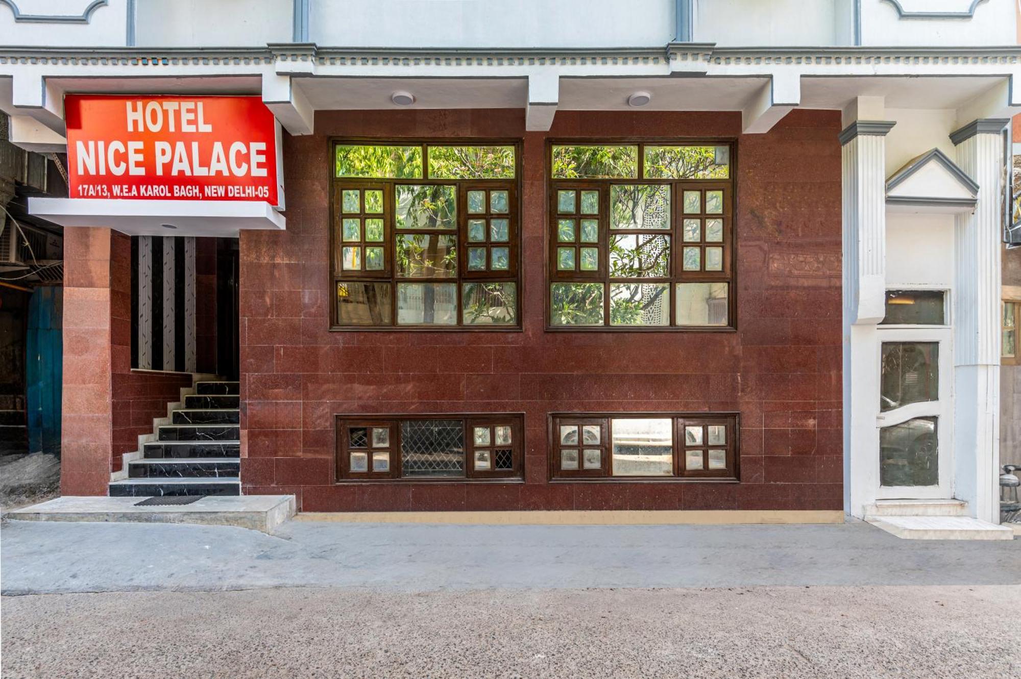 Hotel Nice Palace Dillí Exteriér fotografie